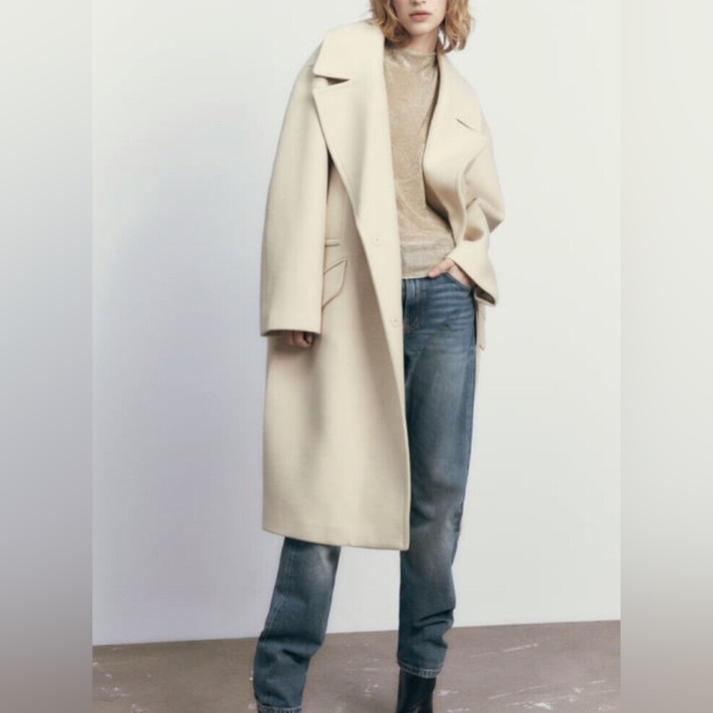 ZARA Oversized Vanilla/Cream Coat